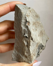 Ladda upp bild till gallerivisning, Herkimer Diamant i Matrix - 8cm