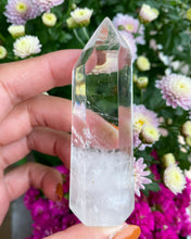 Ladda upp bild till gallerivisning, Bergkristall, Spets - 8cm (MINDRE SPRICKOR!)