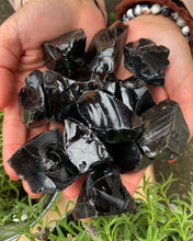 Ladda upp bild till gallerivisning, Obsidian, Vulkaniskt Glas - Rå bit